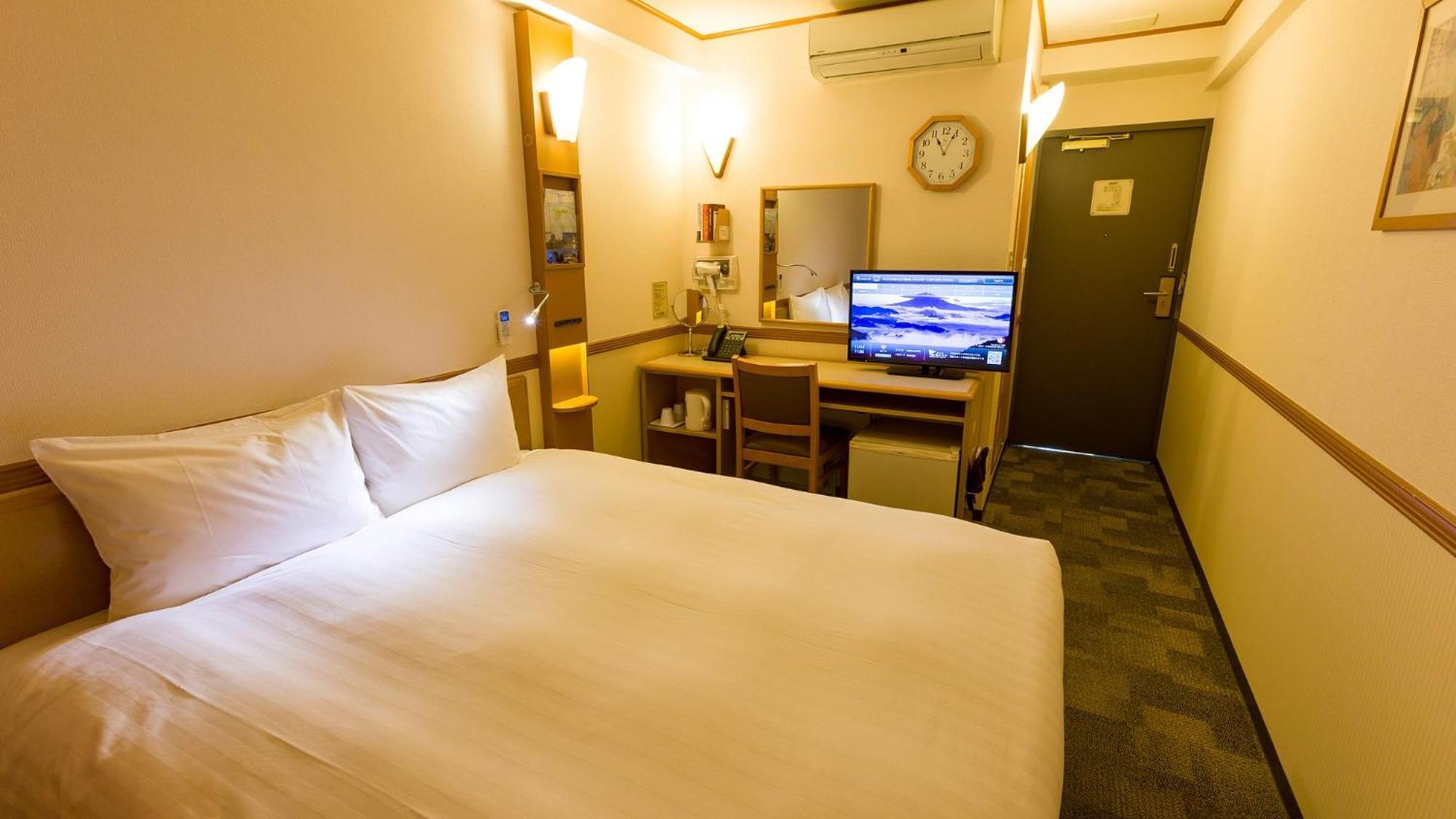 Toyoko Inn Hokkaido Asahikawa Eki Higashi Guchi Rum bild
